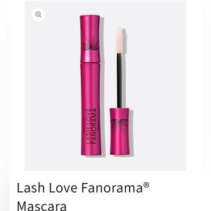 Mary Kay lash love fanorama mascara black new in box